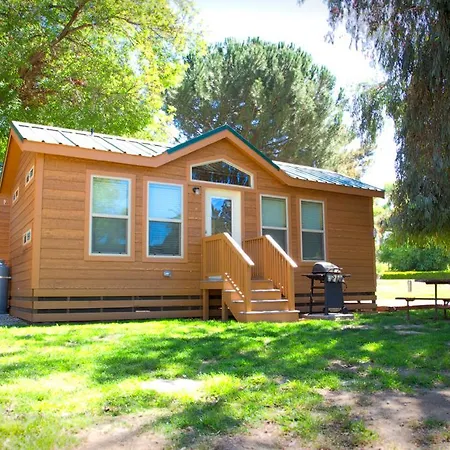 Soledad Canyon Cottage 3